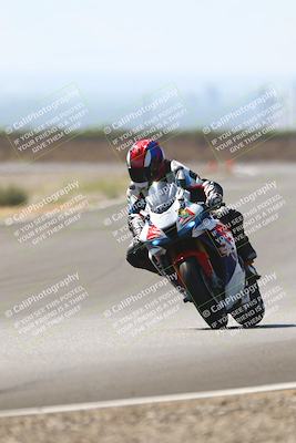 media/Sep-20-2025-TrackDaz (Sat) [[27f0cde673]]/C Group/240pm (Turn 9)/